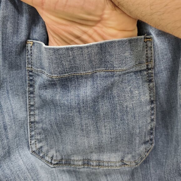 Judy Blue Clearwater Jogger Women's Medium Wash High Rise‎ Stretch Jeans 13/31 - Picture 8 of 9